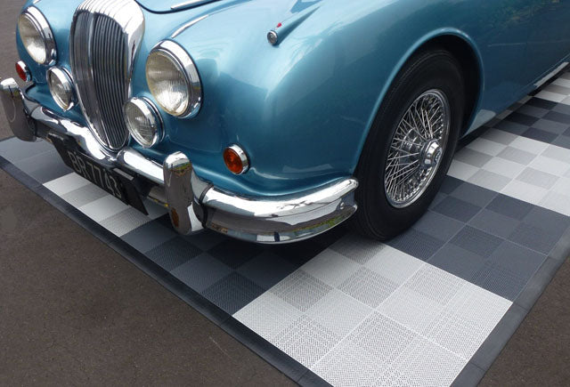 305 series Ribbed Garage Floor Tile Box of 25 - GTools